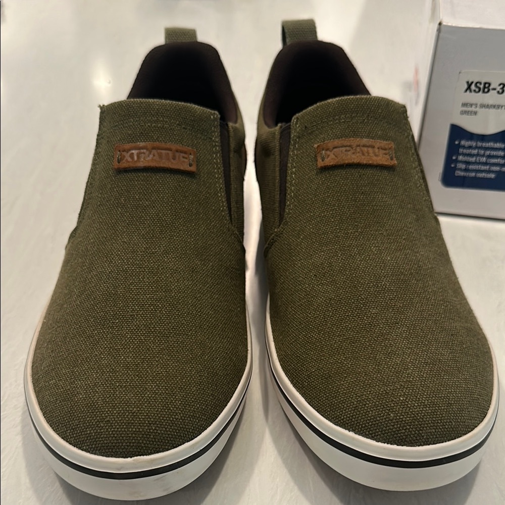 Xtratuf Men’s Green Canvas Slip-On Loafers with Elastic Gore